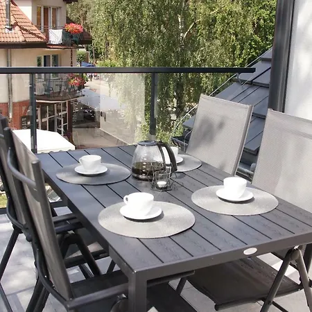 Apartament Grunwaldzka 105 Z Tarasem 5O M Do Plazy Pobierowo Exterior photo
