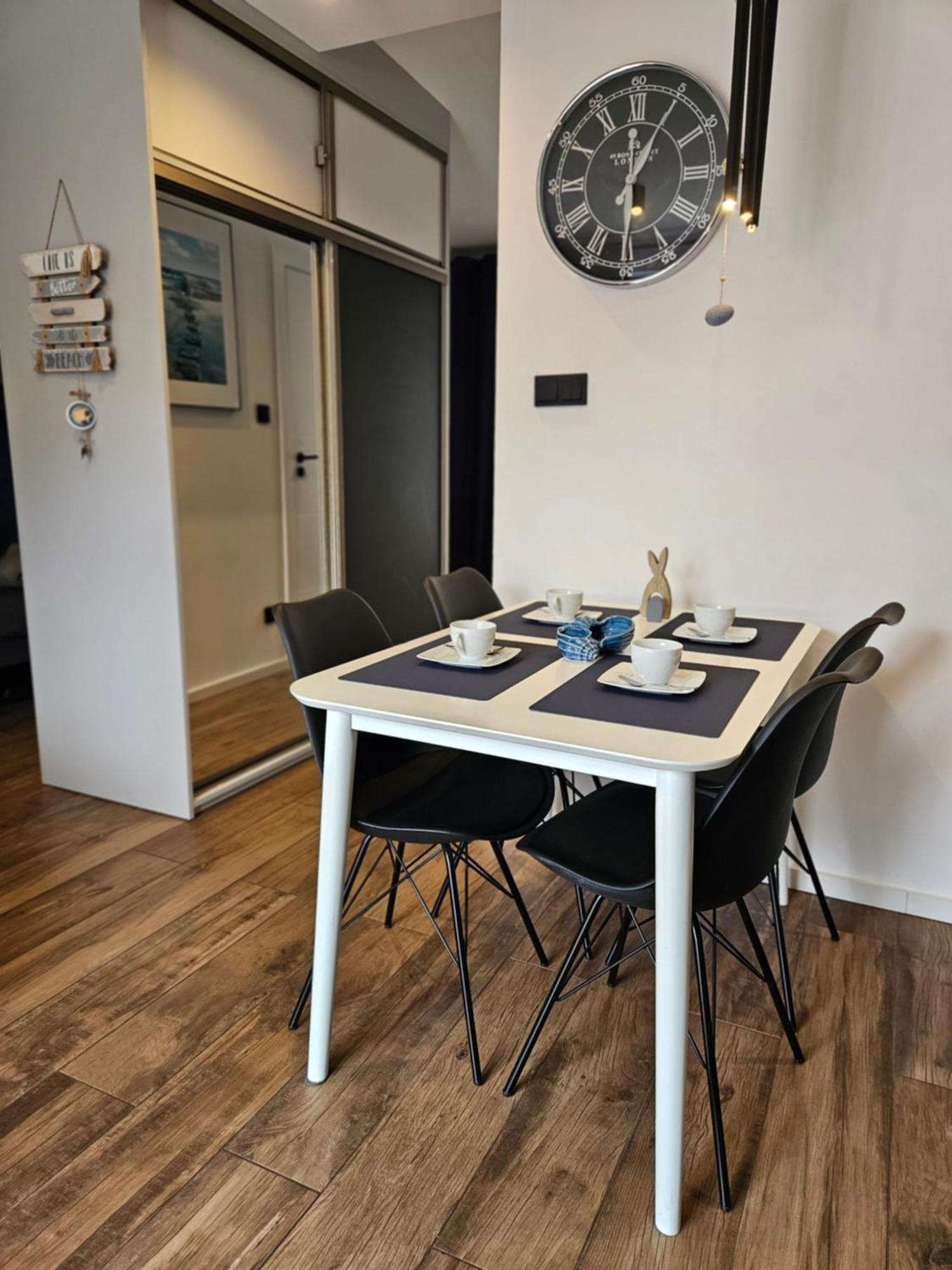 Grunwaldzka 105 Z Tarasem 5o M Do Plazy Apartment *