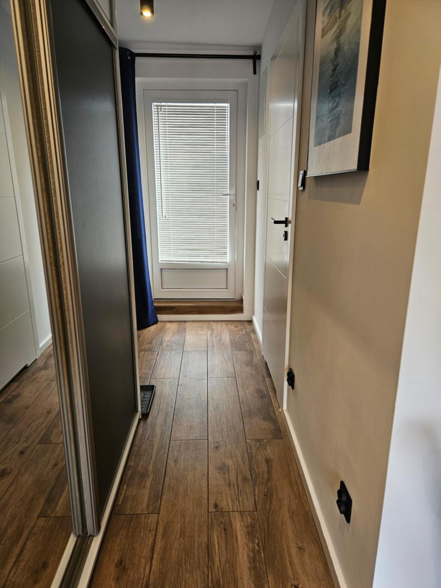 Apartment Grunwaldzka 105 Z Tarasem 5o M Do Plazy Pobierowo